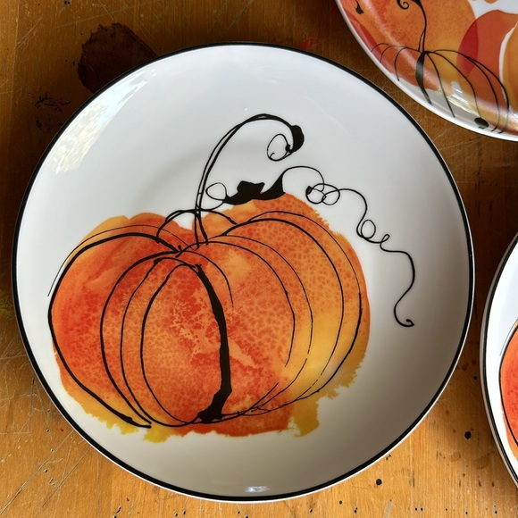 Prima pumpkin/fall graphic set of 3 appetizer/display plates - Picture 2 of 4
